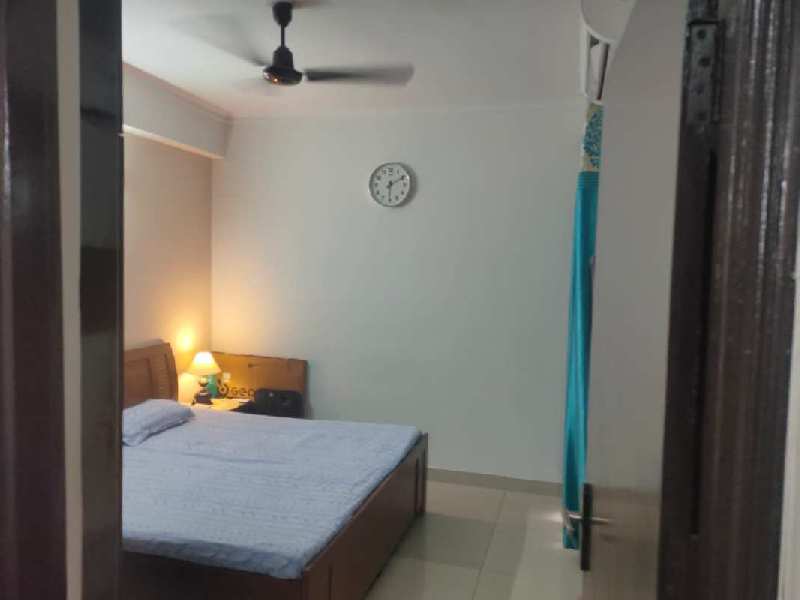 2 bhk plus study room flat for sale  in crossing republic Ghaziabad