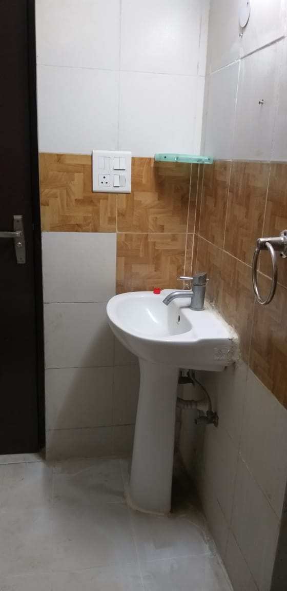 3 B h k plus room flat for sale in Sky tech merion phase 1
