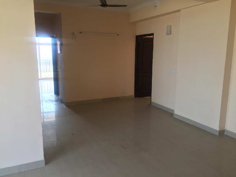 2 bhk flat for sale  in crossing republic Ghaziabad