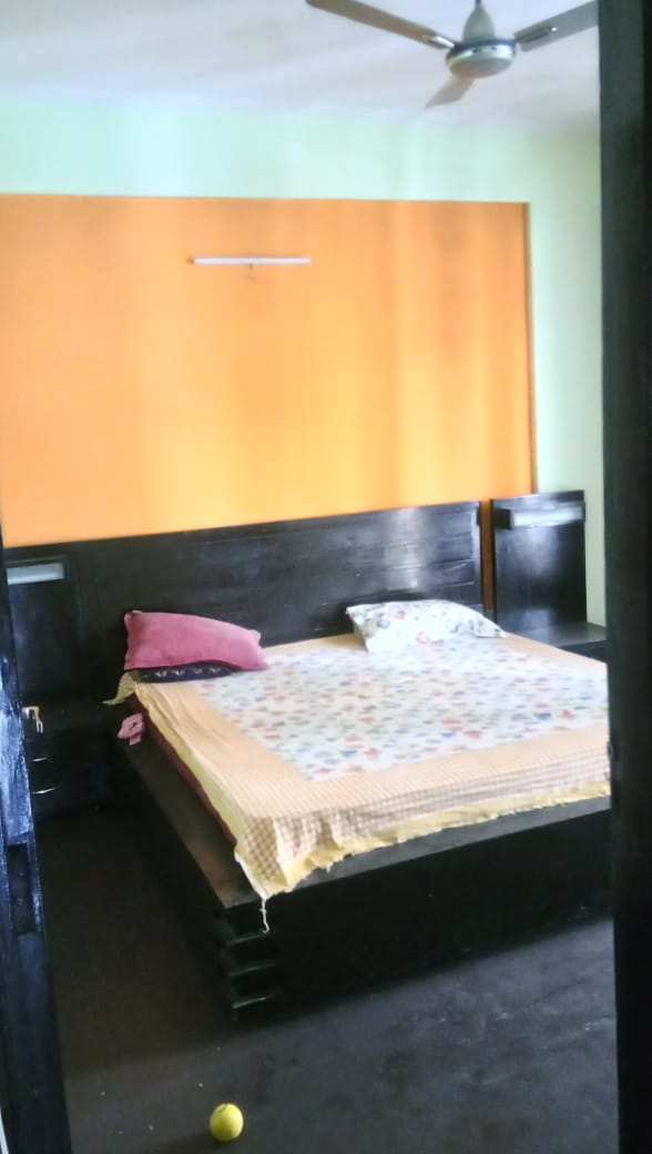 3 bhk plus study room Painthouse for sale  in crossing republic Ghaziabad