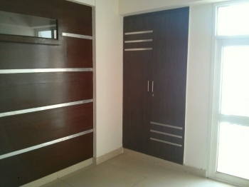 3 Bhk flat for sale in Prateek the royal cliff