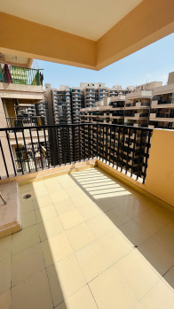 2 BHK Flats & Apartments for Sale in Gaur City 2, Greater Noida (1040 Sq.ft.)