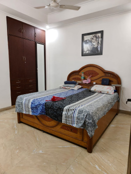 Flats & Apartments for Rent in Crossing Republik, Ghaziabad (1250 Sq.ft.)