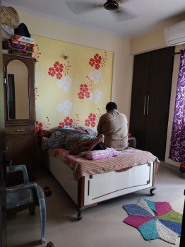 Flats & Apartments for Rent in Crossing Republik, Ghaziabad (1215 Sq.ft.)