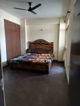 3 BHK Flats & Apartments for Rent in Crossing Republik, Ghaziabad (1725 Sq.ft.)