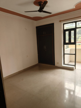 Flats & Apartments for Sale in Crossing Republik, Ghaziabad (1080 Sq.ft.)