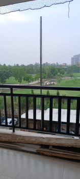 Flats & Apartments for Rent in Crossing Republik, Ghaziabad (1630 Sq.ft.)