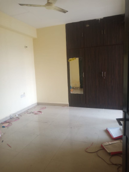 Flats & Apartments for Sale in Crossing Republik, Ghaziabad (1725 Sq.ft.)