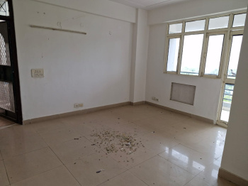 3 BHK Flats & Apartments for Rent in Crossing Republik, Ghaziabad (1725 Sq.ft.)