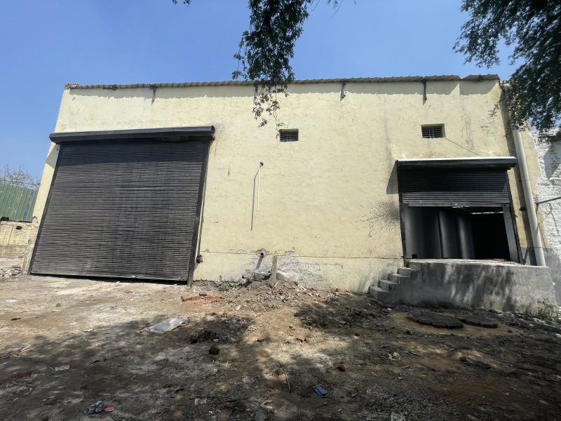 6300 Sq.ft. Warehouse/Godown for Rent in GT Karnal Road, Alipur, Delhi