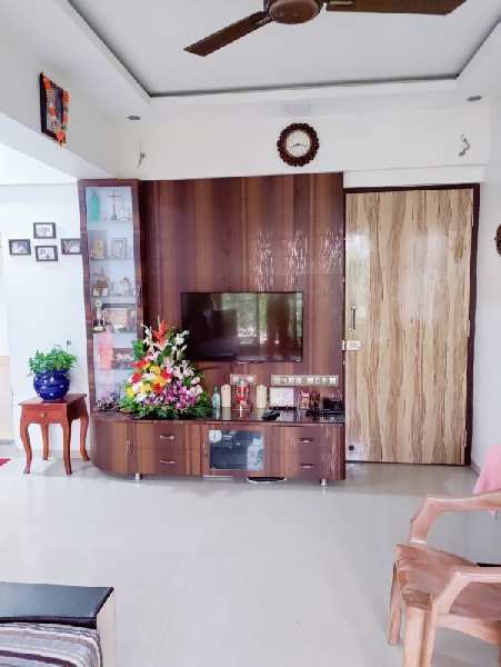 Available 2 BHK flat in Dahisar east ketki pada