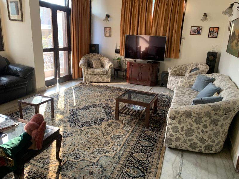 3BHK 3rd Floor With Terrace For Sale In Panchsheel Enclave | 265 Sq. Yards | ₹5.5 Cr