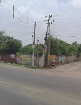 Commercial plot on Pakhowal road