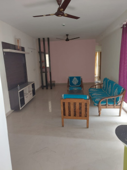 2 BHK Flats & Apartments for Rent in Sector 134, Noida (930 Sq.ft.)