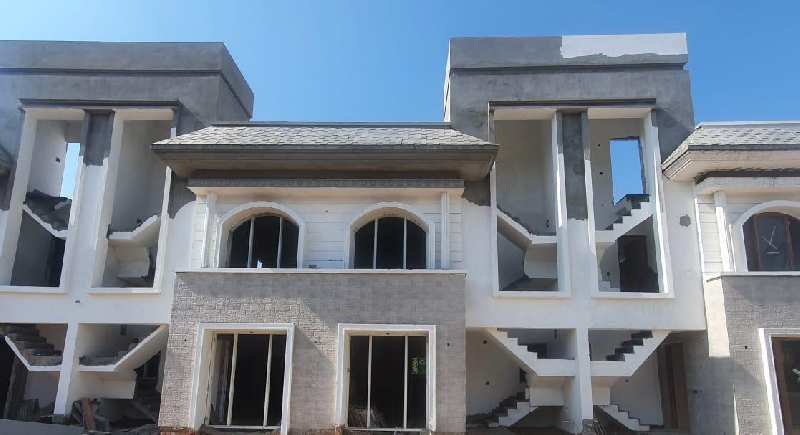 3 BHK Individual Houses / Villas for Sale in Kharar Kurali Road, Mohali (94 Sq. Yards)