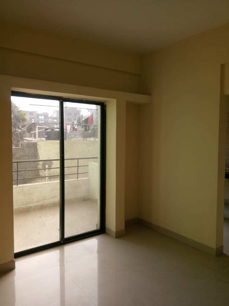 1 BHK Flats & Apartments for Sale in Hadapsar, Pune (761 Sq.ft.)
