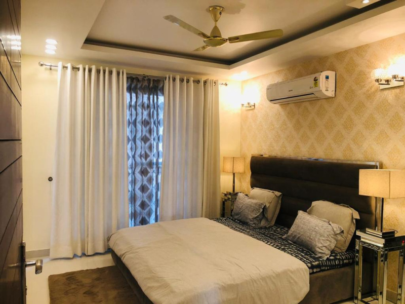 2 BHK Flats & Apartments for Sale in Dwarka Expressway, Gurgaon (1350 Sq.ft.)