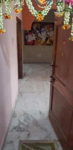 3 BHK Builder Floor for Rent in Chanakya Place I, Delhi (200 Sq. Yards)