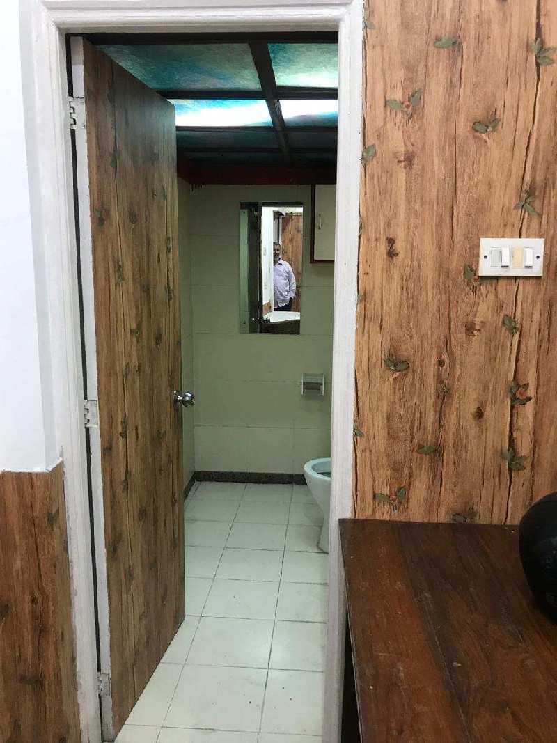 500 Sq.ft. Office Space for Rent in Andheri West, Mumbai