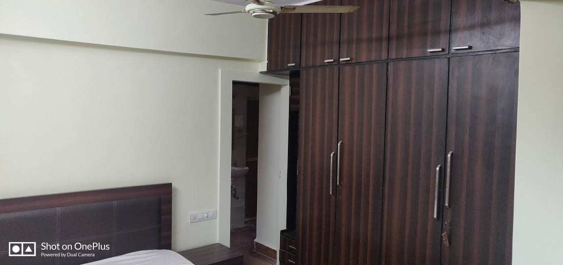 Available 1BHK on sale in oshiwara