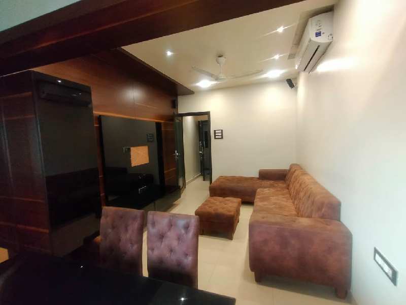 1 BHK Furnished on Rent in Lokhandwala