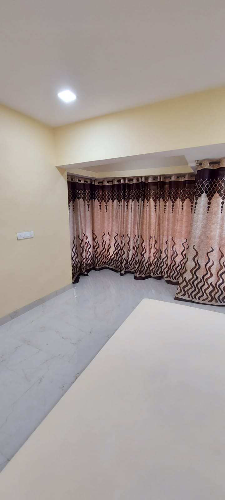 3BHK Apartment available on rent in Lokhandwala.