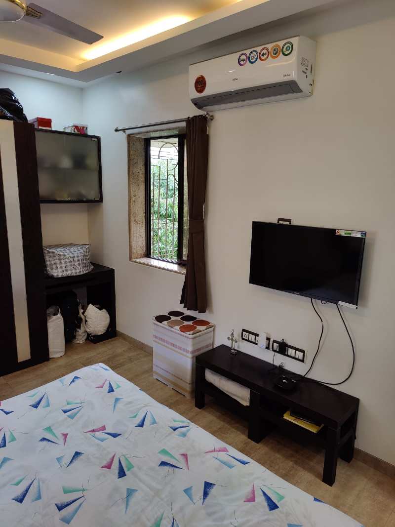 1 BHK Furnished Flat On Rent In 7 Bungalows