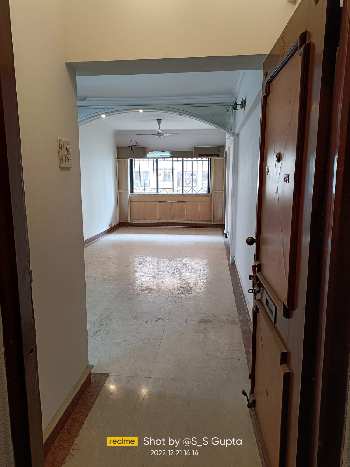 3BHK, Semi-furnished, on rent in versova telephone exchange