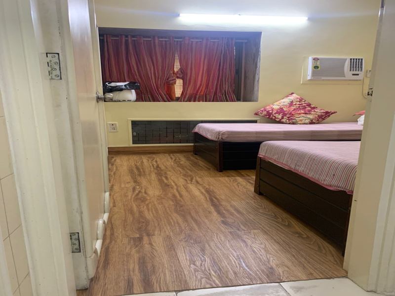 2BHK, Fully-furnished, On rent in Old Lokhandwala