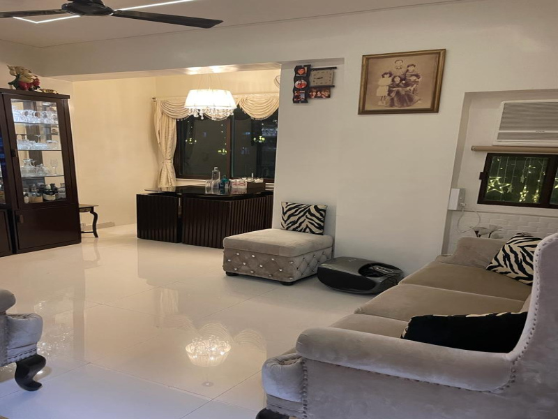 2BHK, Fully-furnished, On rent in JP Road, Versova