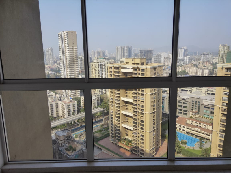 3BHK, Semi-furnished, On rent in Lokhandwala, Behind Infinity
