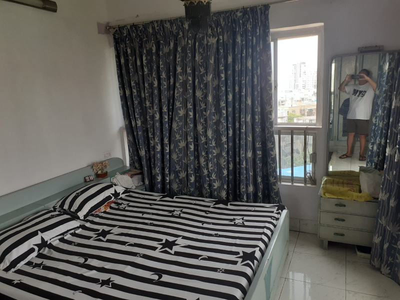 3BHK,Fully-furnished, On rent in Lokhandwala,Third Cross Road