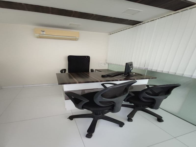 1760 Sq.ft. Office Space for Sale in Andheri West, Mumbai