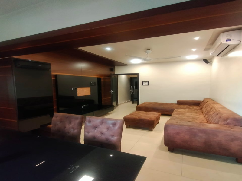 1 BHK, Fully-furnished ,On rent in Lokhandwala