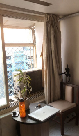 2BHK, Fully-furnished, on rent in JP Road Versova