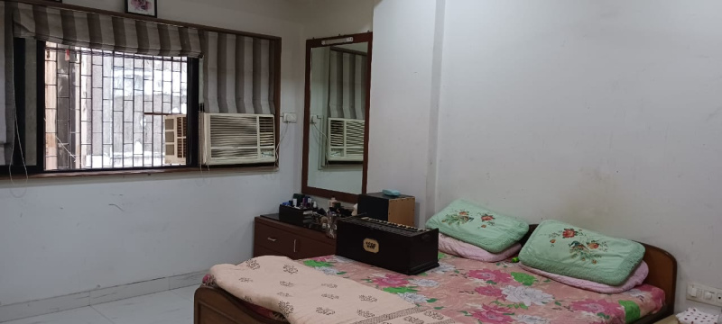 2BHK, Fully-furnished, on rent in Oshiwara Mhada