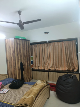 2BHK, Fully-furnished, on rent in Yari Road