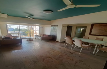 On Rent 2BHK in Juhu Tara Road