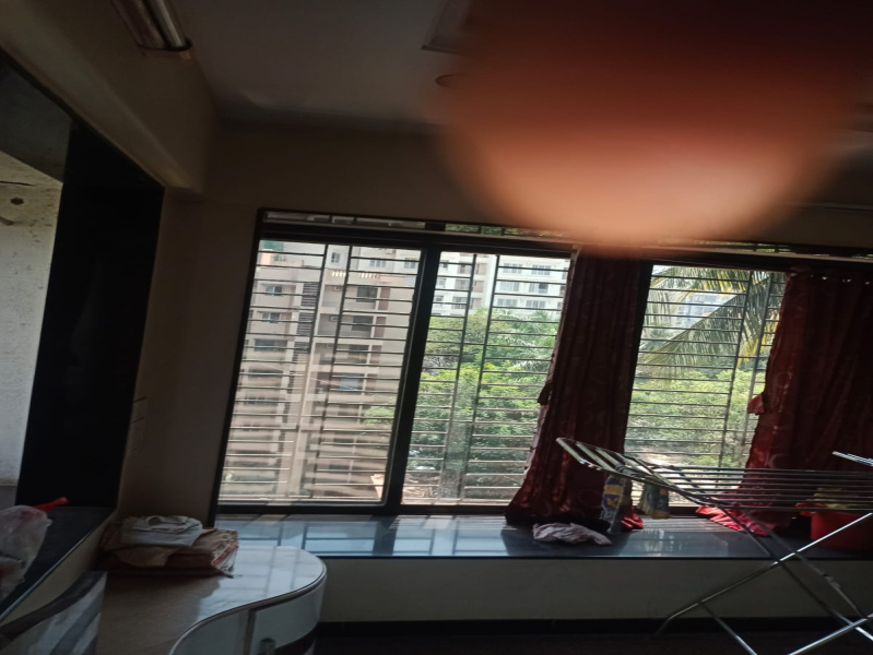 2 BHK Flats & Apartments for Rent in JVPD Scheme, Mumbai (1250 Sq.ft.)