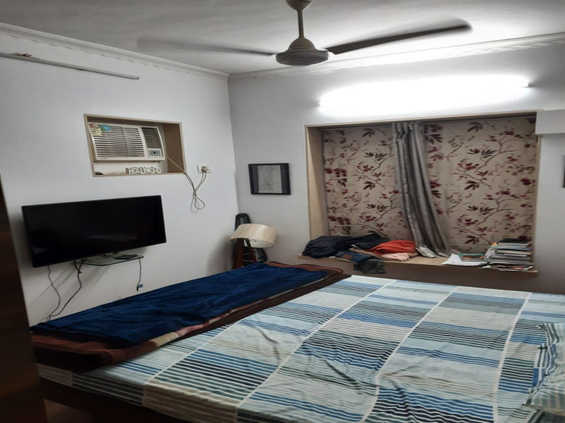 1BHK , Fully- furnished on rent in Seven Bungalows