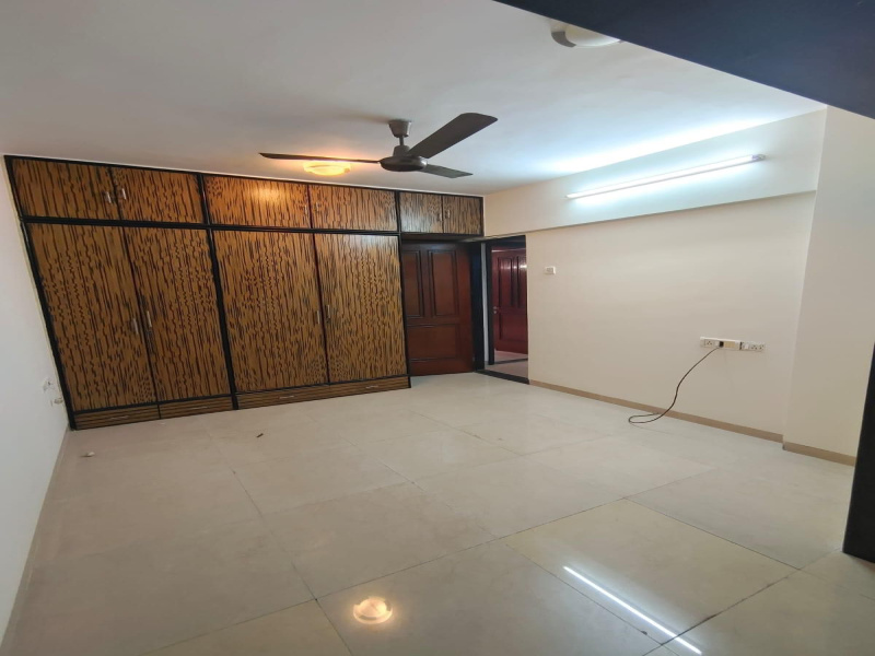 2 BHK Apartment For Rent In Oshiwara