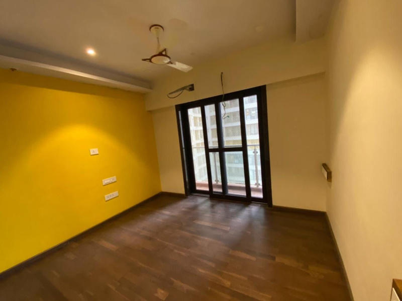 On Rent 4 BHK in 4 Bungalows Jp, Road