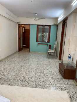 On Rent 2BHK in Upper Juhu . juhu versova