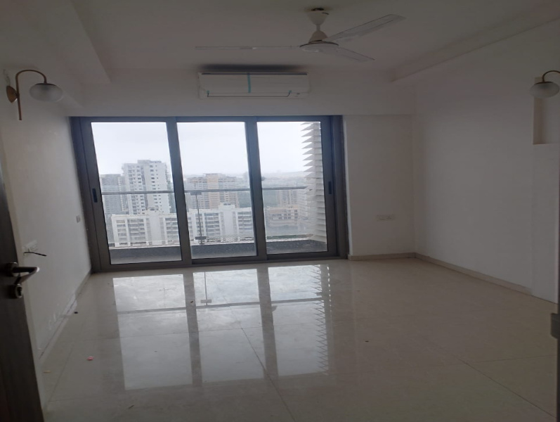 2 BHK Flats & Apartments for Sale in Andheri West, Mumbai (1200 Sq.ft.)