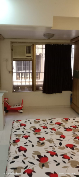 3 BHK Flats & Apartments for Rent in Juhu, Mumbai (1250 Sq.ft.)
