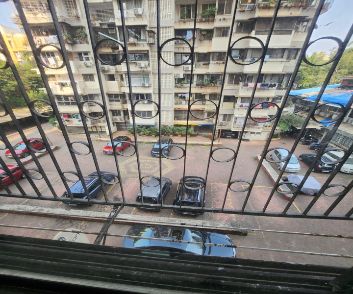 1 BHK Flats & Apartments for Sale in Andheri West, Mumbai (500 Sq.ft.)