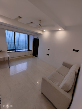 1 BHK Flats & Apartments for Sale in Lokhandwala, Mumbai (550 Sq.ft.)