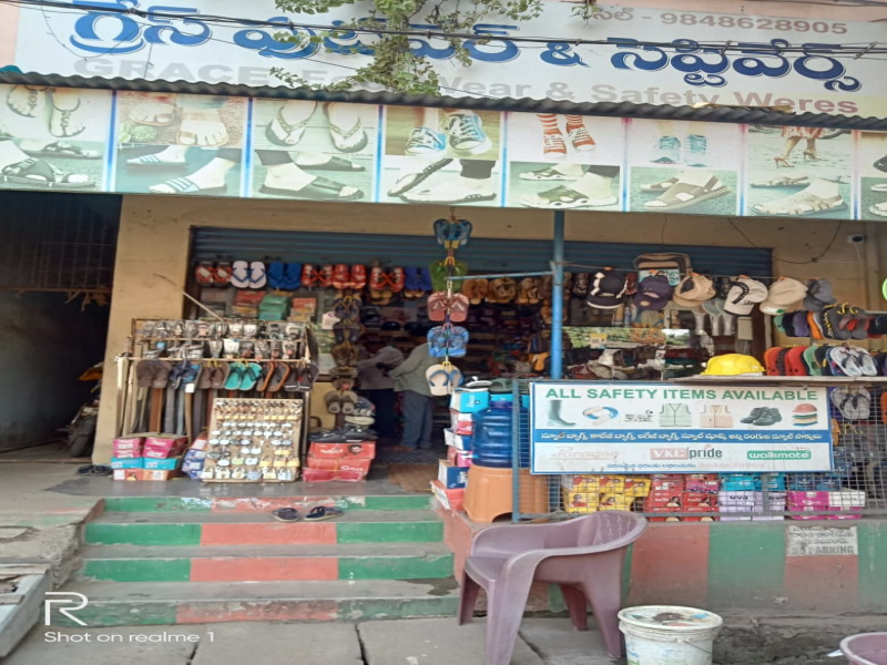 1386 Sq. Yards Commercial Shops for Sale in Katheru, Rajahmundry