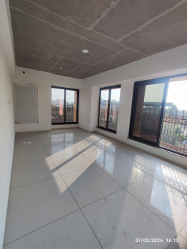 NEW MODERN OFFICE FOR SALE – PRIME LOCATION, AHMEDABAD