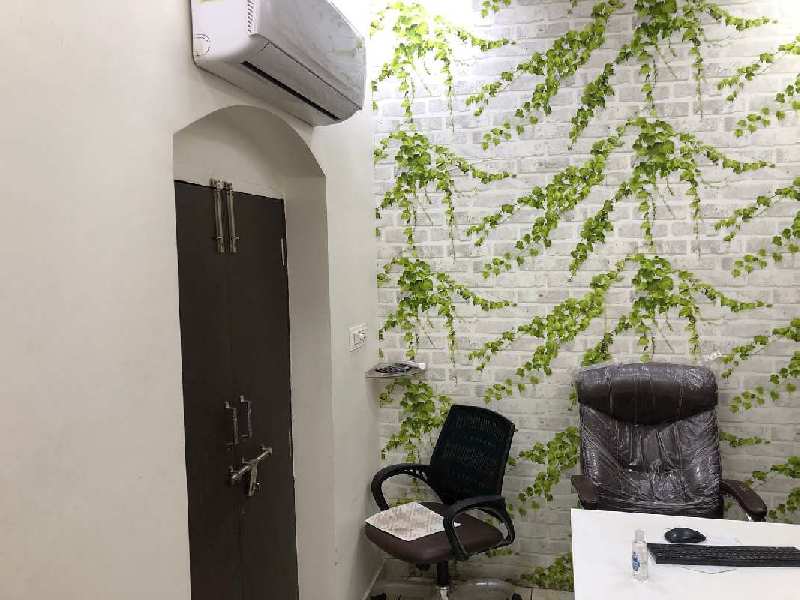 Fully furnished office on Gandhi Rod